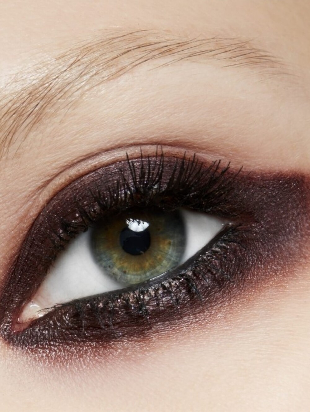 MAC Sketch Velvet Eye Shadow - Picture 4 of 8